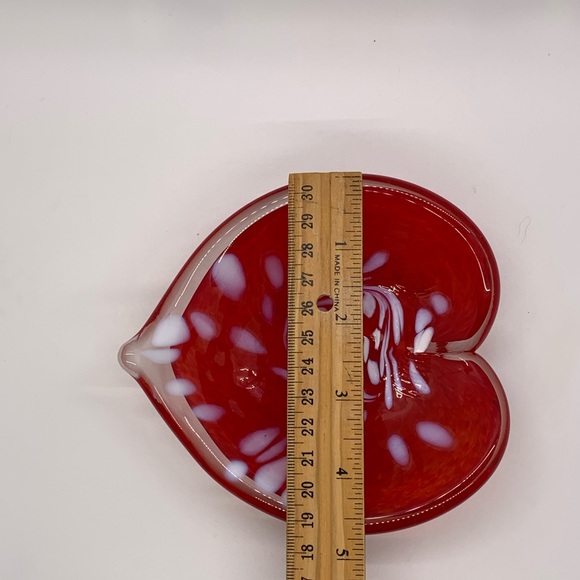Glass Eye USA Red HEART SHAPED ART GLASS candy dish.  Valentines Day! - Picture 7 of 7